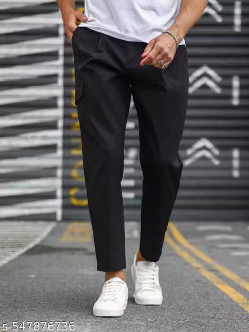 Men Regular Fit Self Design Cargo Pant